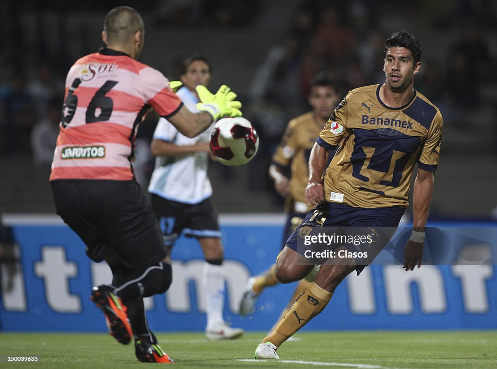 Pumas v Merida - Copa MX 2012