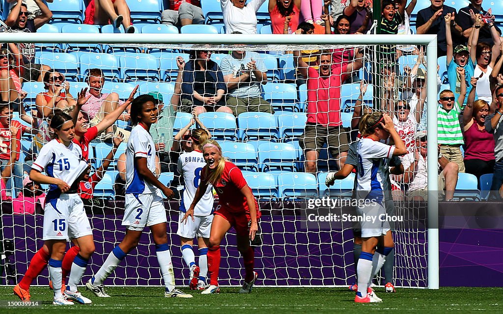 Olympics Day 13 - Women's Football 3/4 Play Off - Match 25 - Canada v France