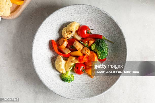 grilled vegetables on a plate. flat lay - baked vegetables stock pictures, royalty-free photos & images