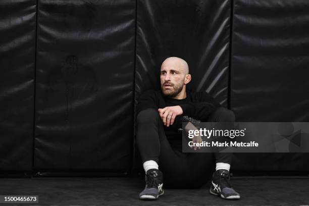 Alexander Volkanovski trains during a UFC 290 media opportunity with Alexander Volkanovski on June 22, 2023 in Windang, Australia.