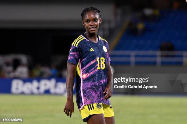 Linda Caicedo of Colombia looks onduring a friendly match between Colombia and Panama at Estadio Pascual Guerrero on June 21, 2023 in Cali, Colombia.