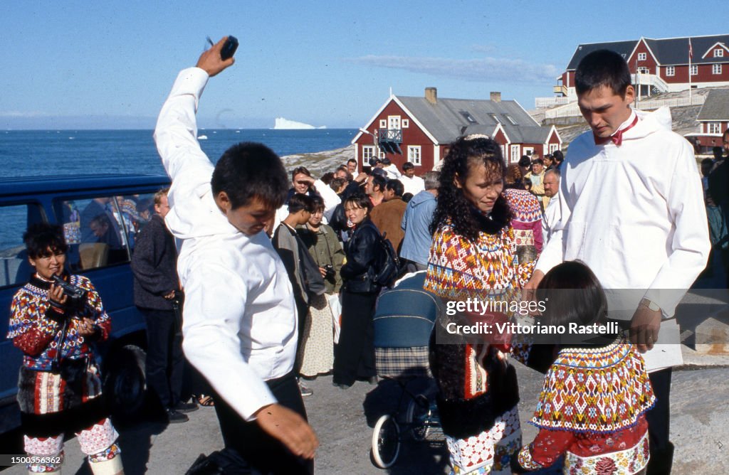 Danish Inuits Religious marriage of a couple, she Inuit his native Denmark,... News ...