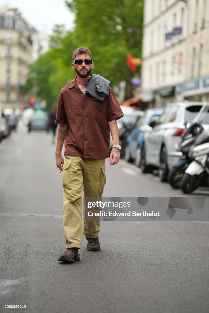 Street Style - Paris Fashion Week - Menswear Spring/Summer 2024 : Day Two