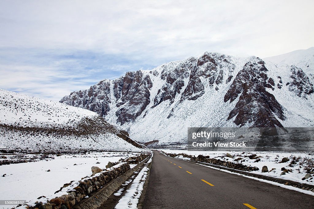 "Chuanzang Road,China"