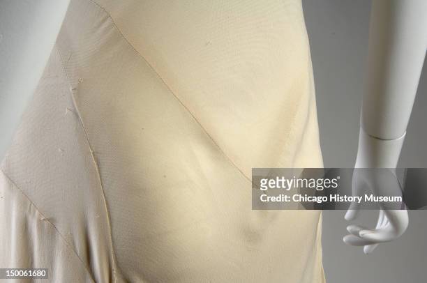 Evening dress, 1932 . Silk crepe by Madeleine Vionnet.