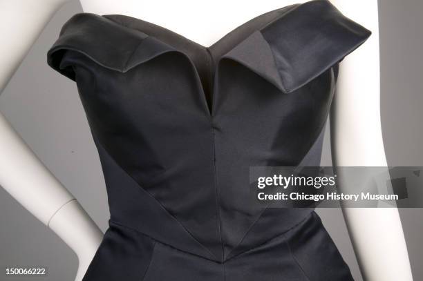 Evening dress, Pouff, 1952 . Silk taffeta, silk velvet, silk satin by Charles James; worn by Mrs Harvey Byron Jr, nee Kathleen Whitcomb. Known as the...