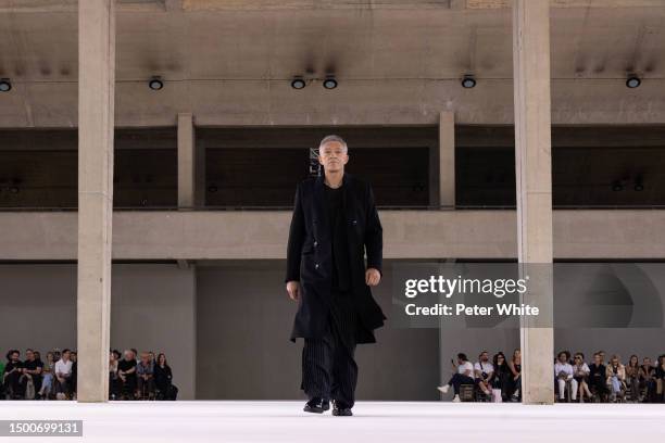 Vincent Cassel walks the runway during the Ami Alexandre Mattiussi Menswear Spring/Summer 2024 show as part of Paris Fashion Week on June 22, 2023 in...