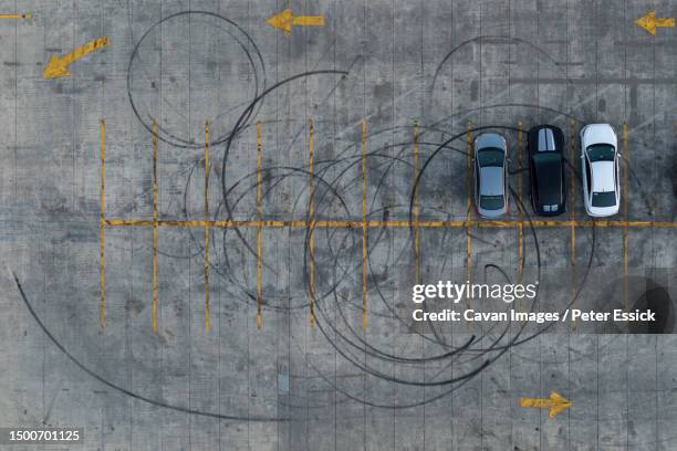 parking lot, tire marks, atlanta, georgia - sked stock pictures, royalty-free photos & images