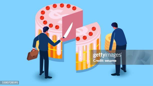 stockillustraties, clipart, cartoons en iconen met sharing of profits, return on investment, shareholders, share holders or board of directors, payment distribution, isometric businessmen sharing the money cake - pie chart cake
