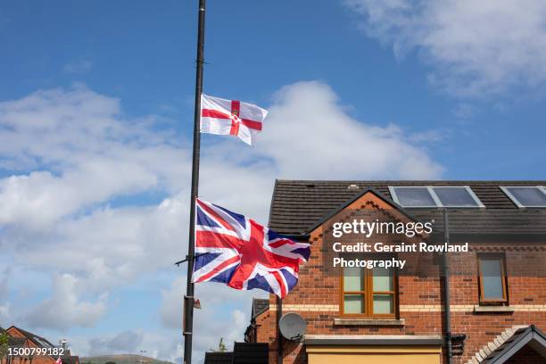 loyalist belfast - loyaliteit stockfoto's en -beelden