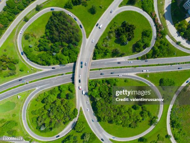 Clover Ramp 65 Clover Intersection Overhead Stock Photos, High-Res Pictures, and ...