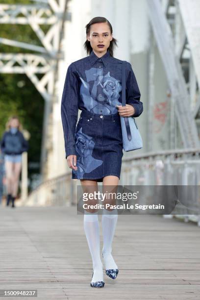 Model walks the runway during the Kenzo Menswear Spring/Summer 2024 show as part of Paris Fashion Week on June 23, 2023 in Paris, France.