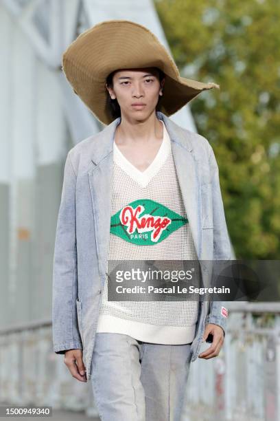Model walks the runway during the Kenzo Menswear Spring/Summer 2024 show as part of Paris Fashion Week on June 23, 2023 in Paris, France.