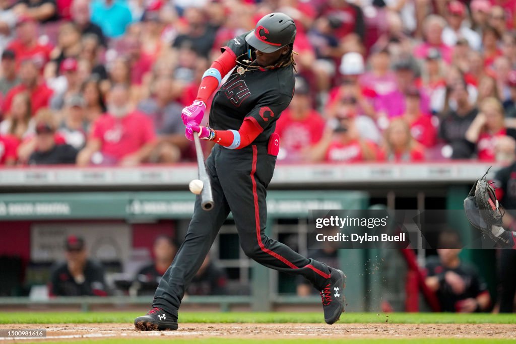 Atlanta Braves v Cincinnati Reds
