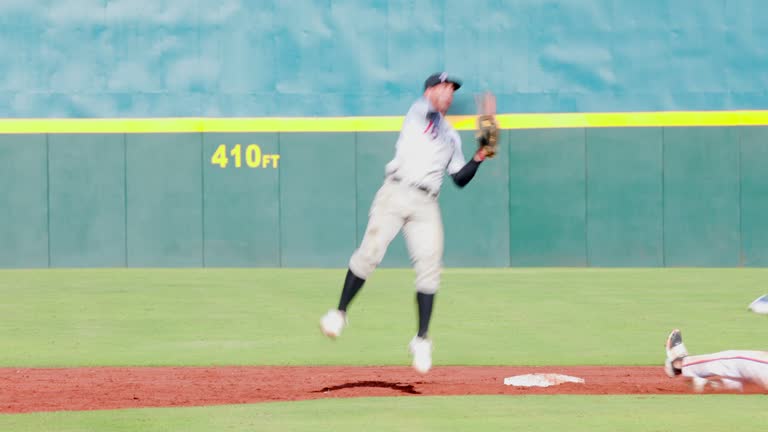 Throwing Tp First Base 35 First Baseman Catch Stock Videos, Footage, & 4K Video Clips - Getty ...