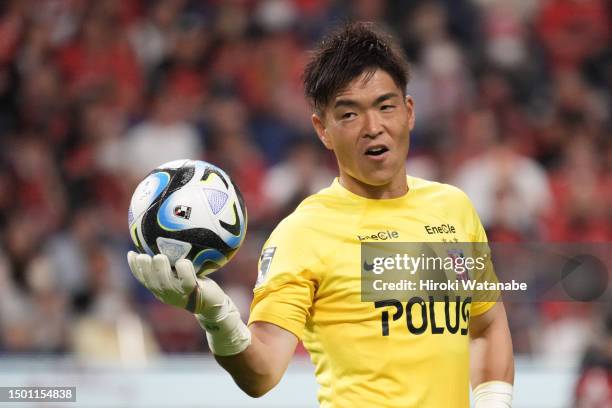 Shusaku Nishikawa of Urawa Red Diamonds in action during the J.LEAGUE Meiji Yasuda J1 18th Sec. Match between Urawa Red Diamonds and Kawasaki...