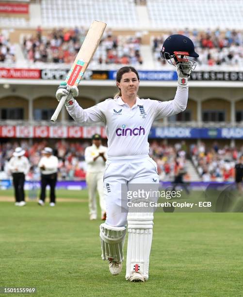 Tammy Beaumont of England salutes the crowd as she leaves the field after scoring 208 runs during day three of the LV= Insurance Women's Ashes Test...