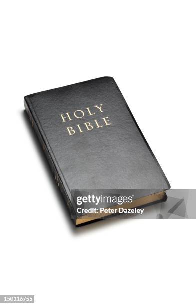 holy bible with copy space - biblia fotografías e imágenes de stock
