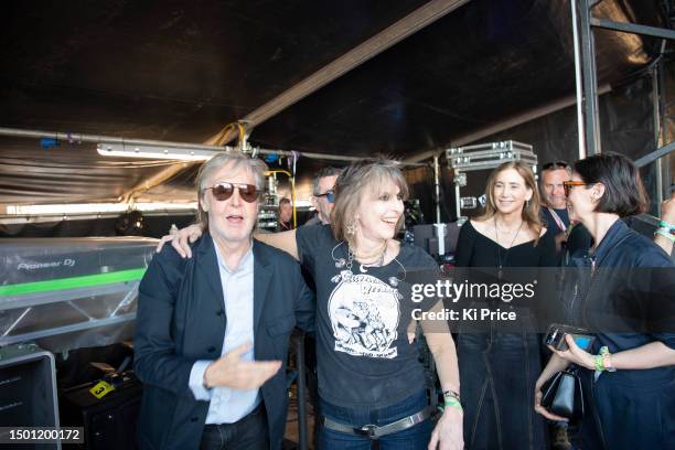 Paul McCartney on stage with Chrissie Hynde and wife Nancy Shevell after The Pretenders performance at Day 4 of Glastonbury Festival 2023 on June 24,...