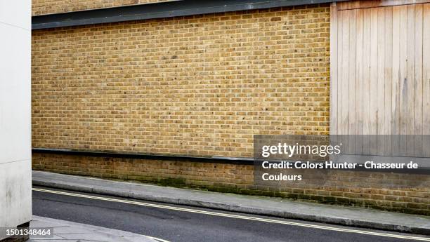 Wallside View Wall Side View Photos and Premium High Res Pictures - Getty Images