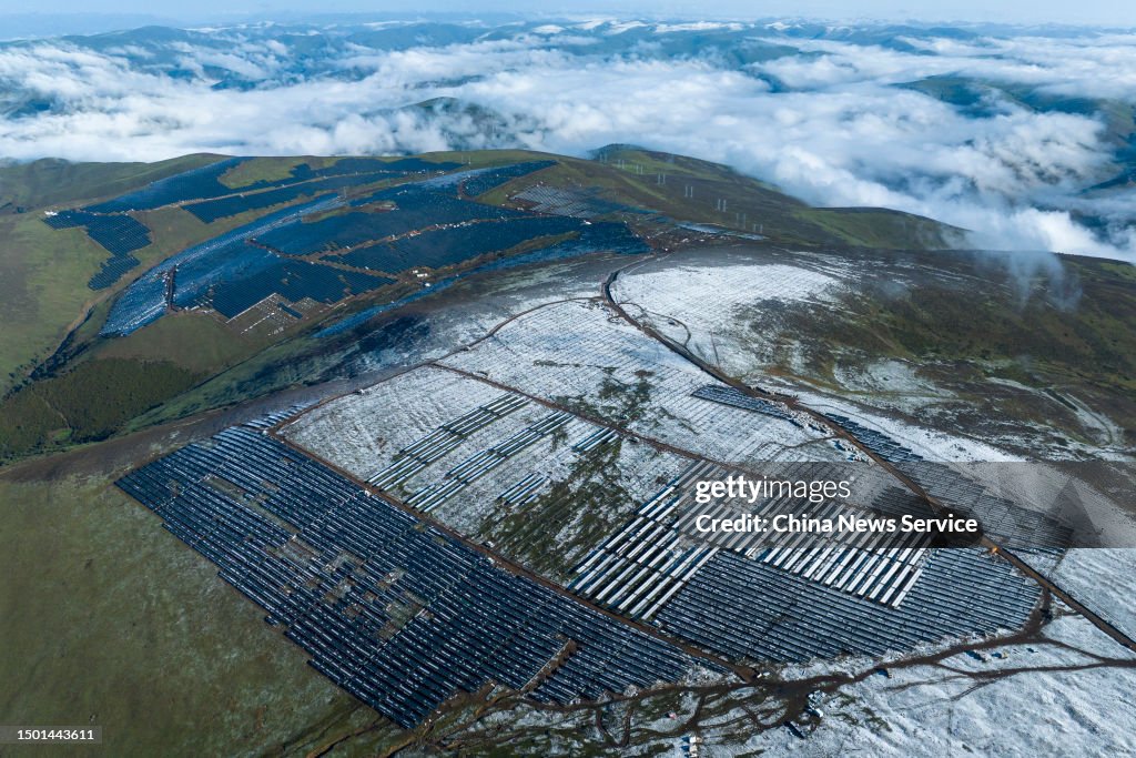 World's Largest And Highest-altitude Hydro-solar Power Station Put Into Operation
