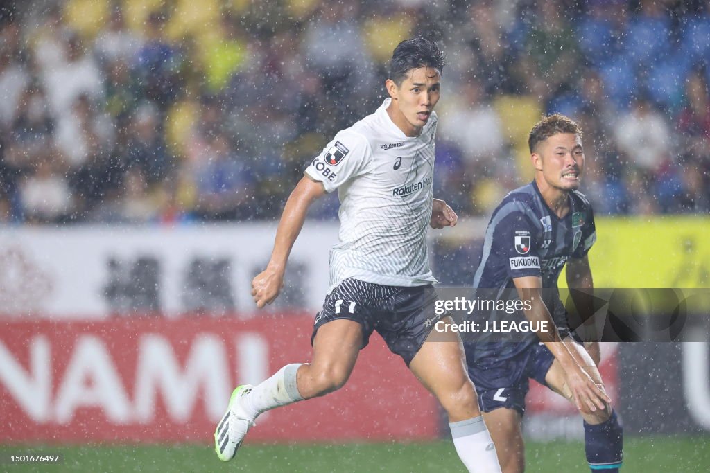 Avispa Fukuoka v Vissel Kobe - J.LEAGUE Meiji Yasuda J1
