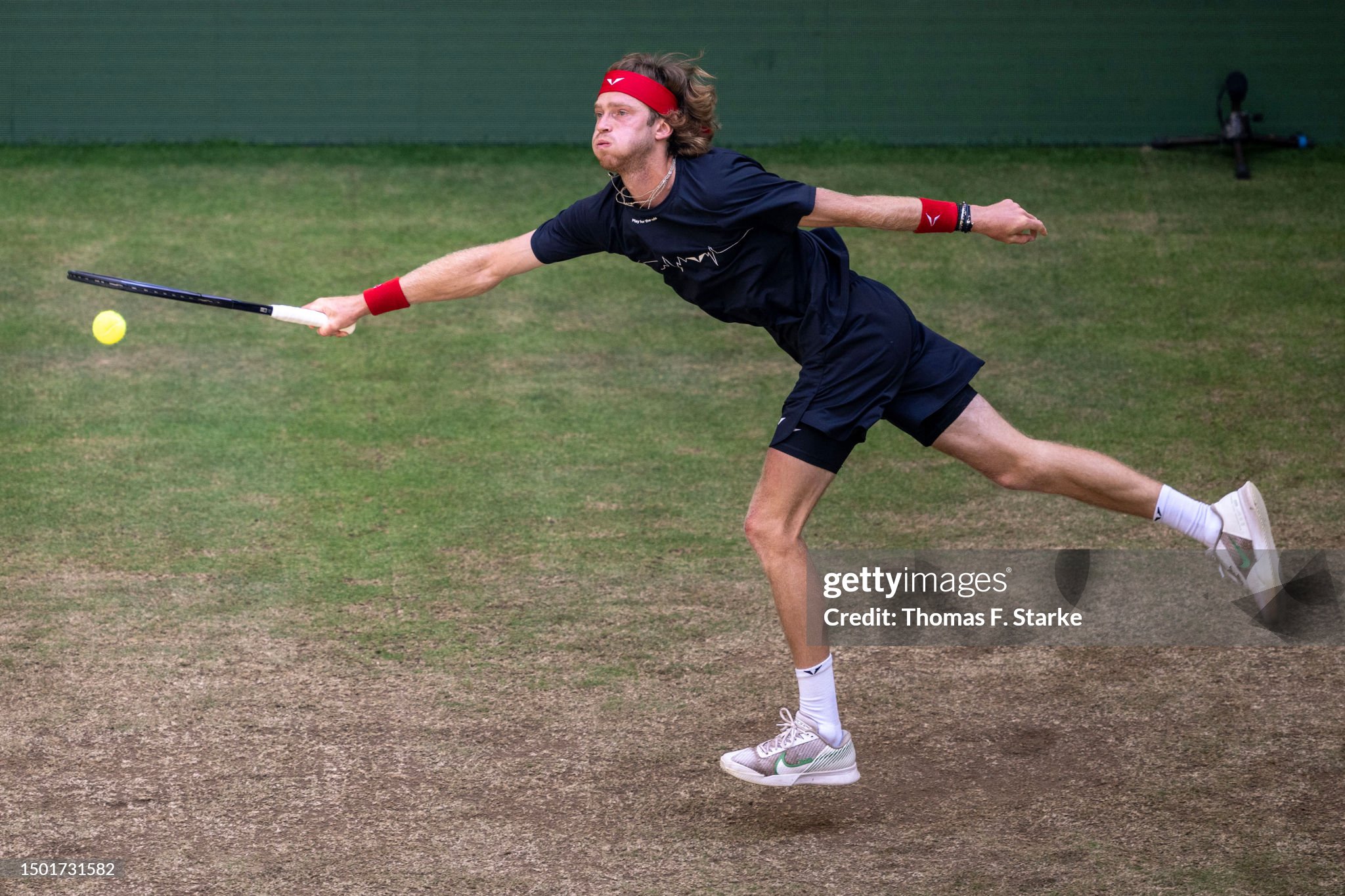 Rublev shoe during Halle | Talk Tennis