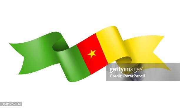 ilustrações de stock, clip art, desenhos animados e ícones de cameroon flag ribbon - vector stock illustration - bandeira dos camarões