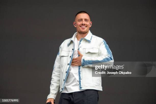 Dermot Kennedy performs on Day 5 of Glastonbury Festival 2023 on June 25, 2023 in Glastonbury, England.