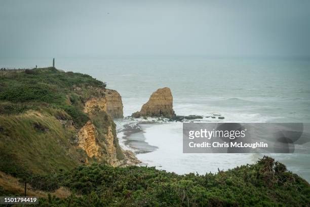 point du hoc - june 1944 stock pictures, royalty-free photos & images