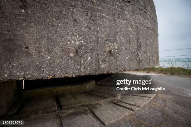 point du hoc - june 1944 stock pictures, royalty-free photos & images