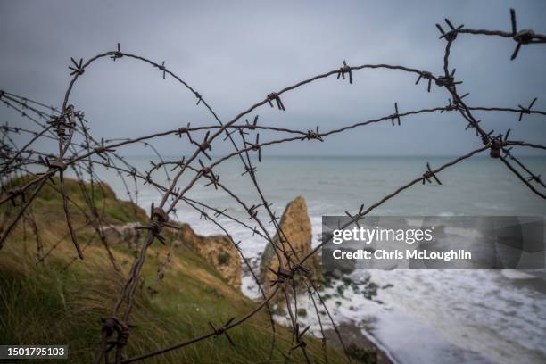 point du hoc - june 1944 stock pictures, royalty-free photos & images