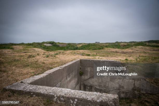 point du hoc - june 1944 stock pictures, royalty-free photos & images