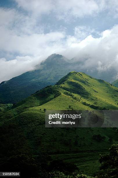 mt. yufu - mt yufu stock pictures, royalty-free photos & images