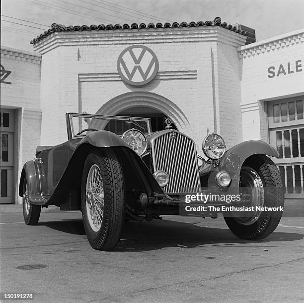 Alfa Romeo Type 8C 2300 parked in front of Otto Zipper's Precision Motor Car service area in Santa Monica, California.