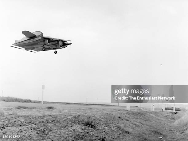 William Horton's Wingless Wonder aircraft captured in flight from municipal airport.