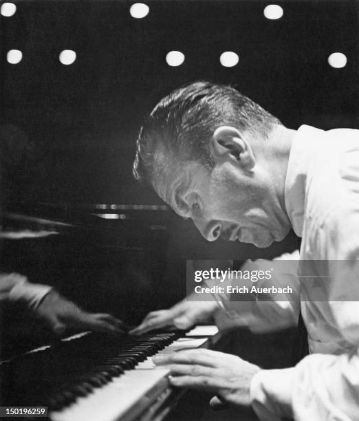 Claudio Arrau Photos and Premium High Res Pictures Getty Images Claudio Arrau Photos and Premium High Res Pictures Getty Images