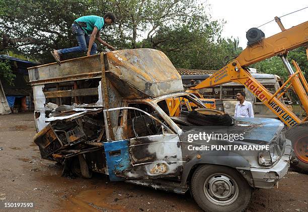 Azad Maidan Riots 132 Azad Maidan Ground Stock Photos, High-Res Pictures, and Images ...