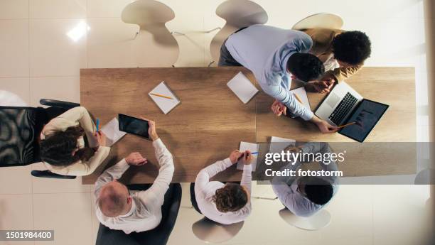 Deep Discussion Photos and Premium High Res Pictures - Getty Images
