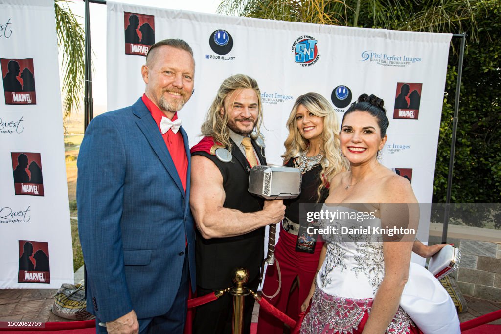 Shawn Ritchie Marvel cosplayers Shawn Richter as Captain America, James Edwards as ...