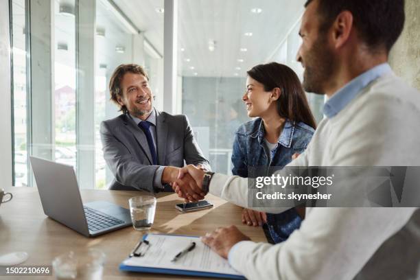 nós temos um acordo! - corretor de seguros - fotografias e filmes do acervo