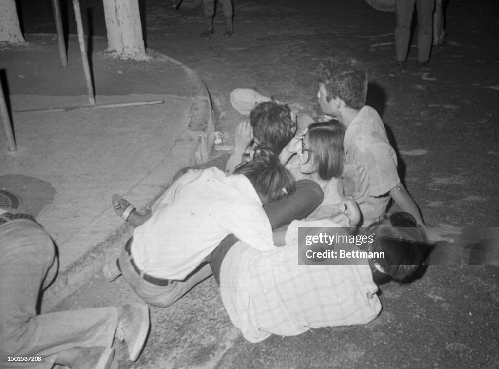 Police Clash With Students Outside Marcos' Palace
