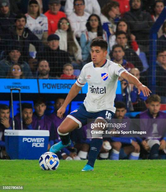 Leandro Lozano of Nacional in action during Copa CONMEBOL Libertadores match between Nacional and Internacional at Gran Parque Central on June 7,...