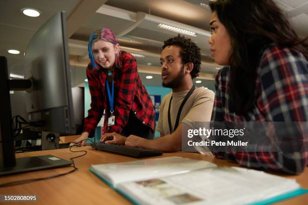 Trans Person On Computer Photos and Premium High Res Pictures - Getty ...