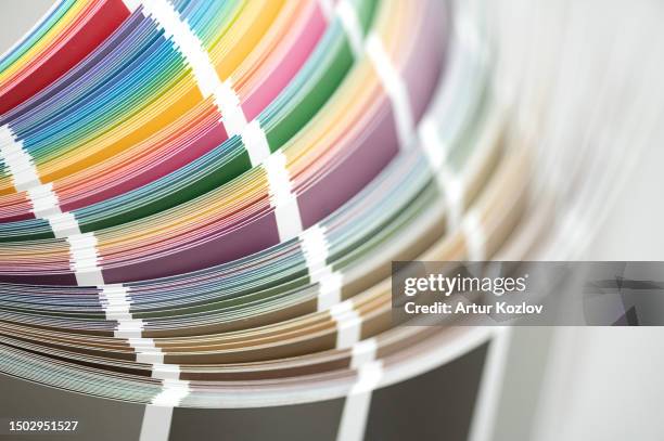 close-up on color palette guide for printing and painting. concept - choice of colors for design - amostra de cor imagens e fotografias de stock