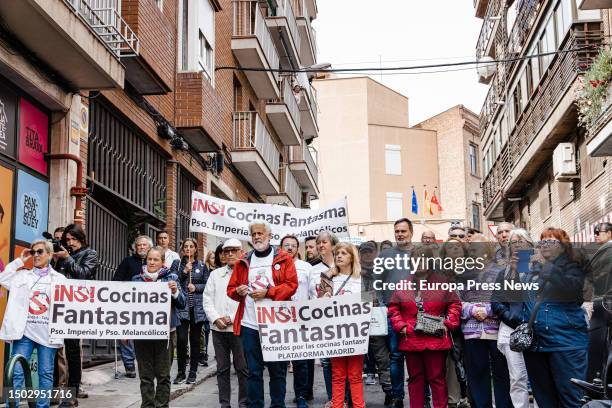 Group of people during a demonstration against dark kitchens on May 21 in Madrid, Spain. Convened by the Plataforma de Afectados por las Cocinas...