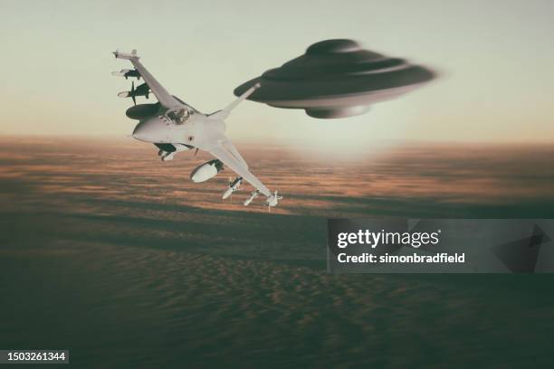 f16 fighter jet and ufo - low flying aircraft bildbanksfoton och bilder