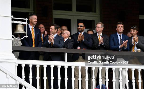 Kevin Pietersen rings the 5 minute bell alongside Guy Lavender, MCC CEO prior to Day One of the LV= Insurance Ashes 2nd Test match between England...