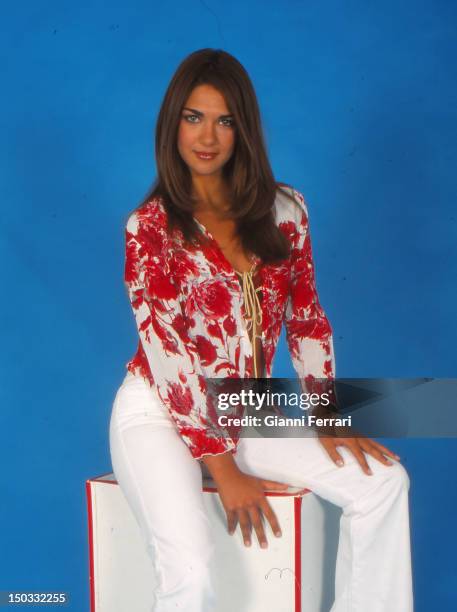 Lorena Bernal, Miss Spain 1999, during a photo shoot in a studio, 18th May 2002, Madrid, Spain.