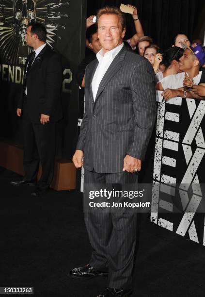 Actor Arnold Schwarzenegger arrives at the Los Angeles Premiere "The Expendables 2" at Grauman's Chinese Theatre on August 15, 2012 in Hollywood,...